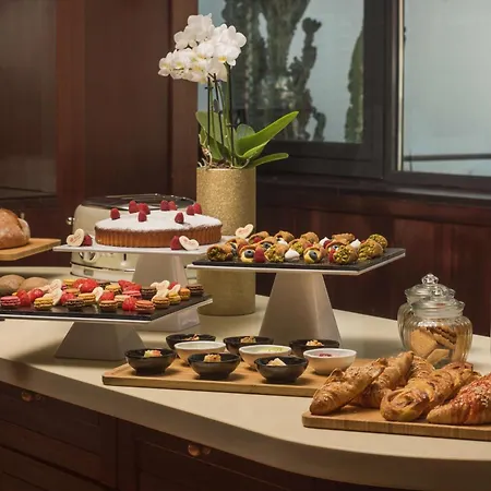 Nh Collection Marina Hotel Janov