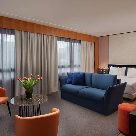 Hotel Nh Collection Marina 4*